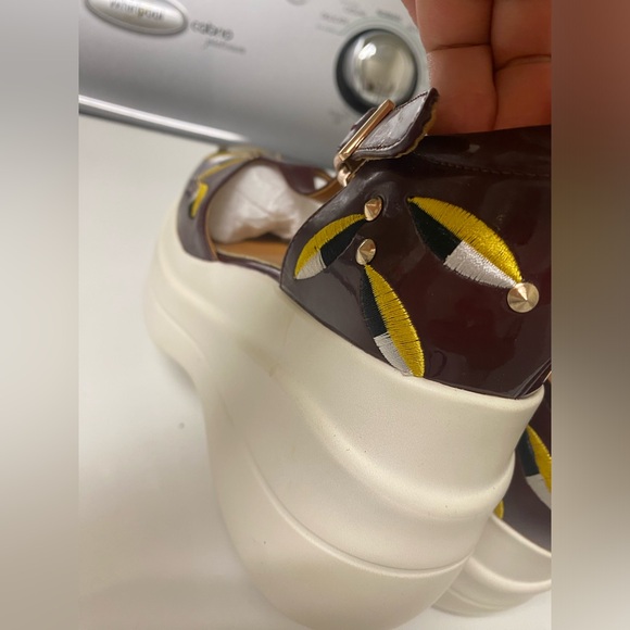 NWOT Women’s platform shoes with beautiful stitched patterns - US7.5 / EU38 - Picture 10 of 12